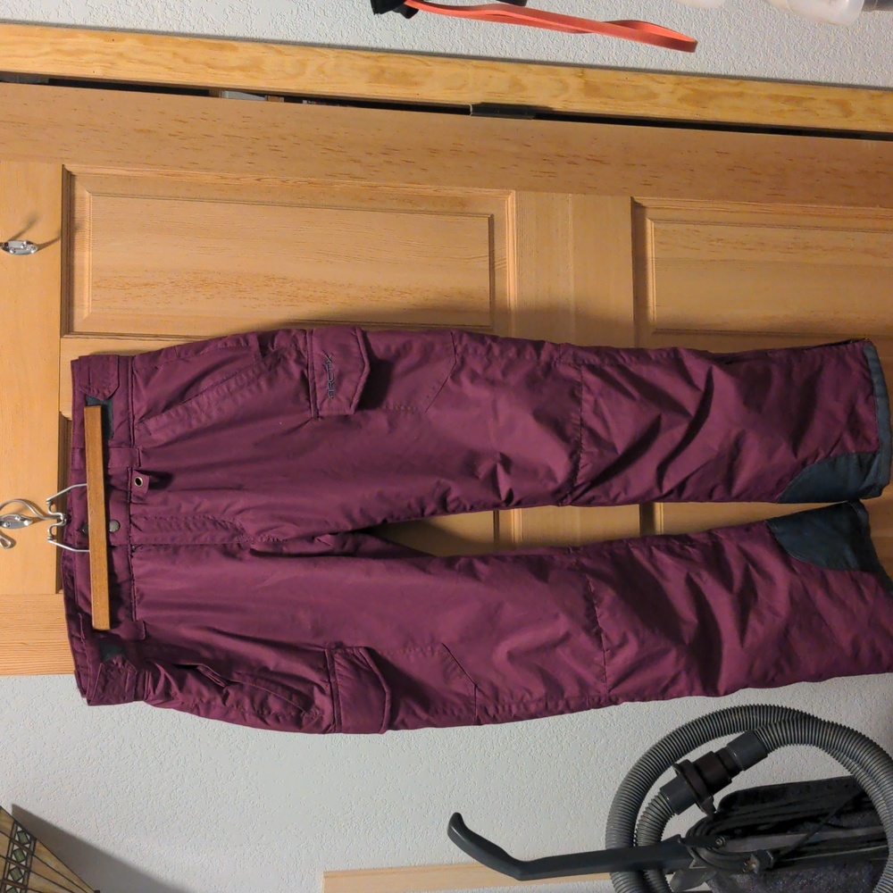 Arctix Women's Snow Pants in Burgundy